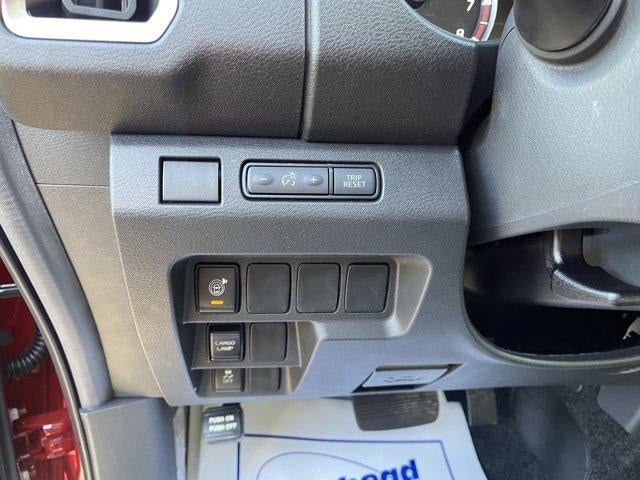 2026 Nissan Frontier Crew Cab 4x4 SV