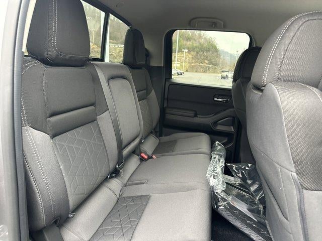 2026 Nissan Frontier Crew Cab 4x4 SV