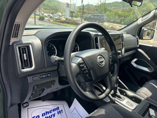 2026 Nissan Frontier Crew Cab 4x4 SV