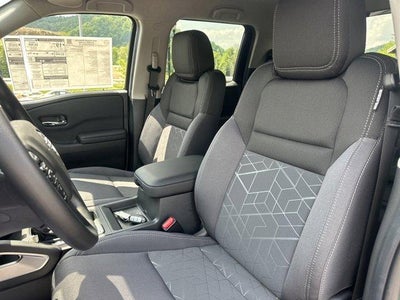 2026 Nissan Frontier Crew Cab 4x4 SV