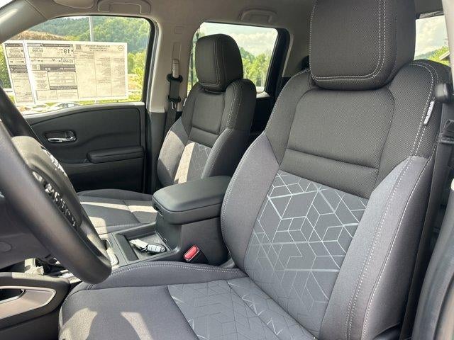 2026 Nissan Frontier Crew Cab 4x4 SV