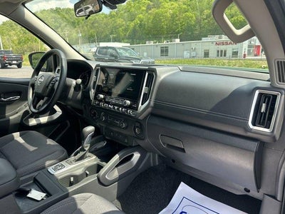 2026 Nissan Frontier Crew Cab 4x4 SV