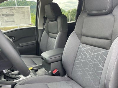 2026 Nissan Frontier Crew Cab 4x4 SV