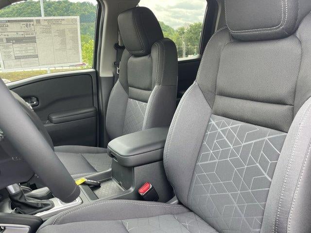 2026 Nissan Frontier Crew Cab 4x4 SV