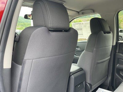 2026 Nissan Frontier Crew Cab 4x4 SV