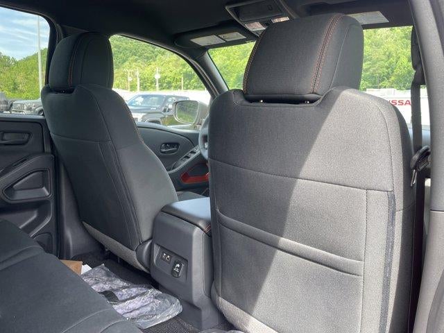 2026 Nissan Frontier Crew Cab 4x4 PRO-4X