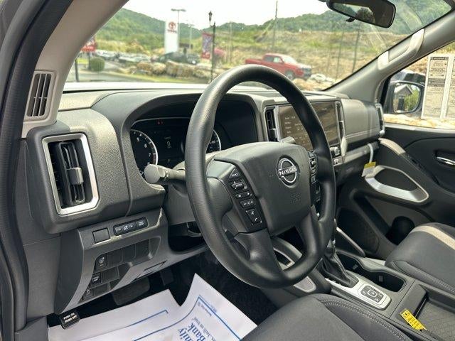 2026 Nissan Frontier Crew Cab 4x4 SV