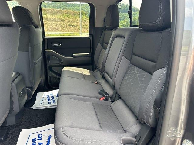 2026 Nissan Frontier Crew Cab 4x4 SV