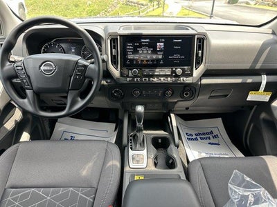 2026 Nissan Frontier Crew Cab 4x4 SV