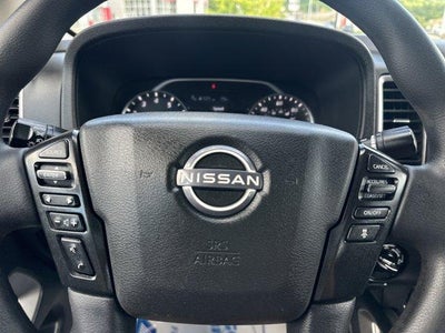 2023 Nissan Frontier Crew Cab 4x4 SV Auto