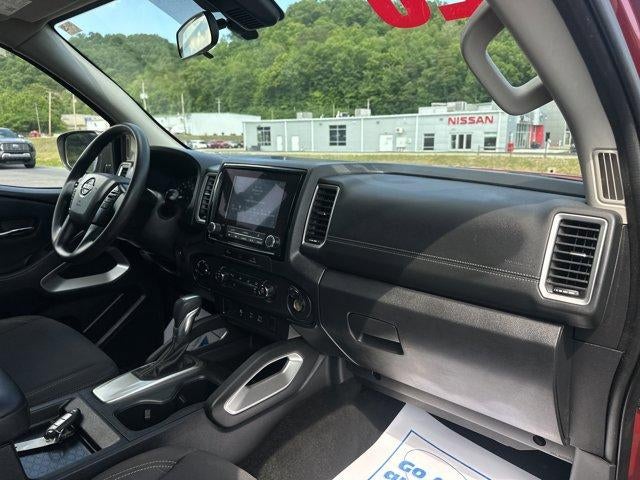 2023 Nissan Frontier Crew Cab 4x4 SV Auto