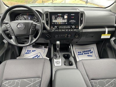2026 Nissan Frontier Crew Cab 4x4 SV