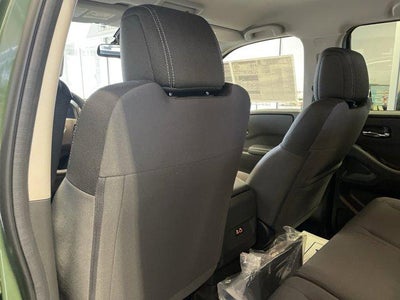 2026 Nissan Frontier Crew Cab 4x4 SV