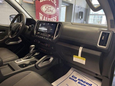 2026 Nissan Frontier Crew Cab 4x4 SV