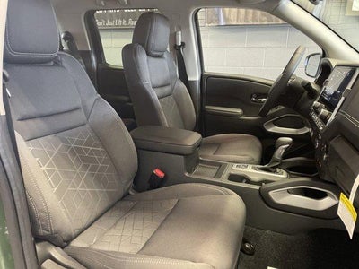 2026 Nissan Frontier Crew Cab 4x4 SV