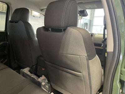 2026 Nissan Frontier Crew Cab 4x4 SV