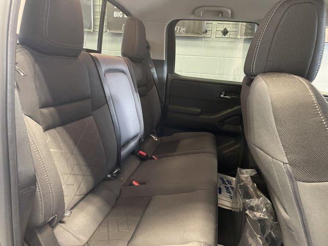 2026 Nissan Frontier Crew Cab 4x4 SV