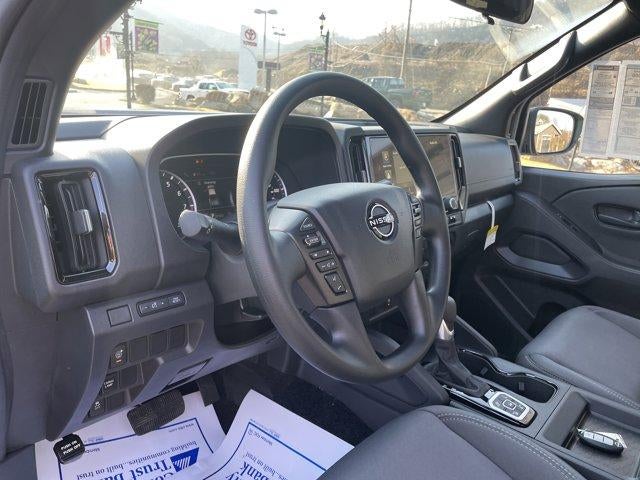 2026 Nissan Frontier Crew Cab 4x4 SV