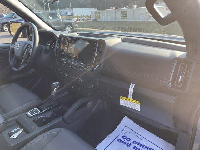 2026 Nissan Frontier Crew Cab 4x4 SV