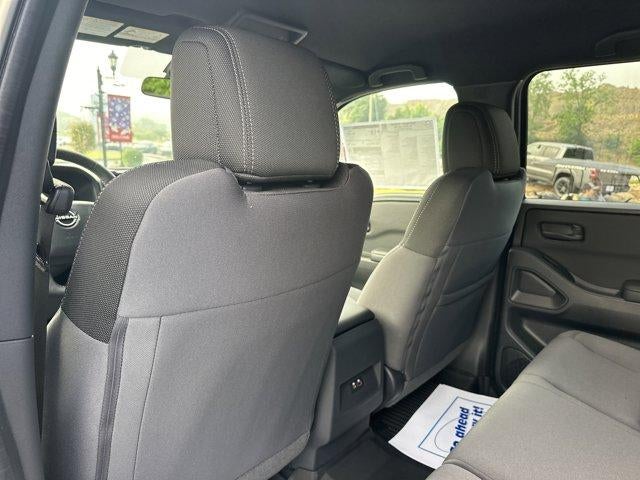2026 Nissan Frontier Crew Cab 4x4 SV