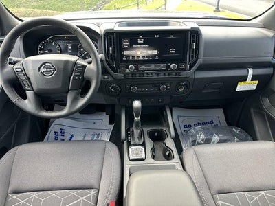 2026 Nissan Frontier Crew Cab 4x4 SV