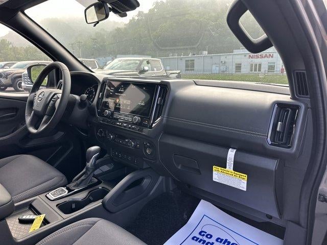 2026 Nissan Frontier Crew Cab 4x4 SV