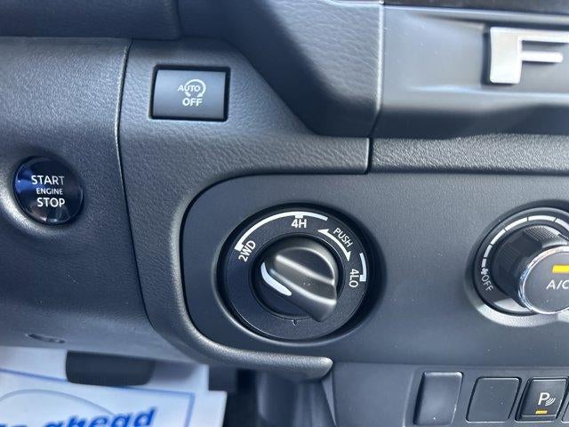 2026 Nissan Frontier Crew Cab 4x4 SV