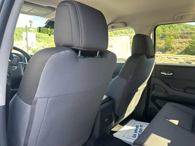 2026 Nissan Frontier Crew Cab 4x4 SV