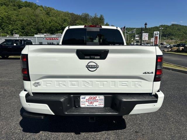 2026 Nissan Frontier Crew Cab 4x4 SV