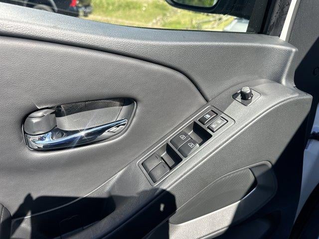2026 Nissan Frontier Crew Cab 4x4 SV