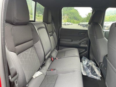 2026 Nissan Frontier Crew Cab 4x4 SV