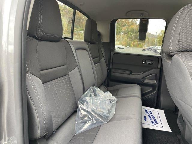 2026 Nissan Frontier Crew Cab 4x4 SV