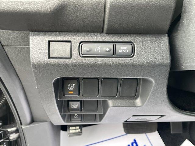 2026 Nissan Frontier Crew Cab 4x4 SV