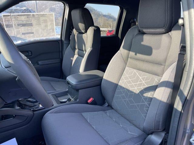 2026 Nissan Frontier Crew Cab 4x4 SV