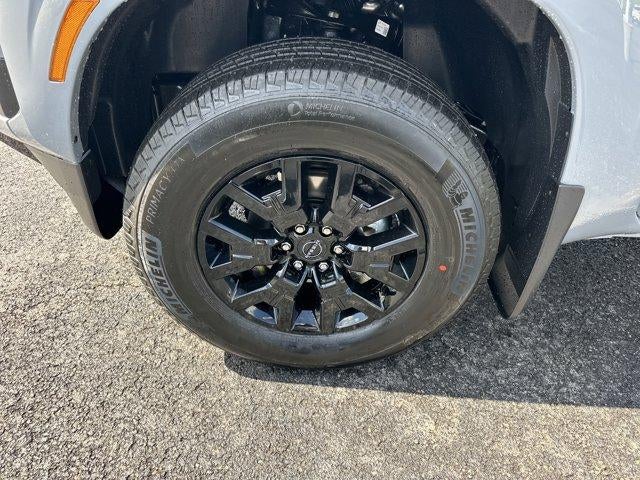 2026 Nissan Frontier Crew Cab 4x4 SV