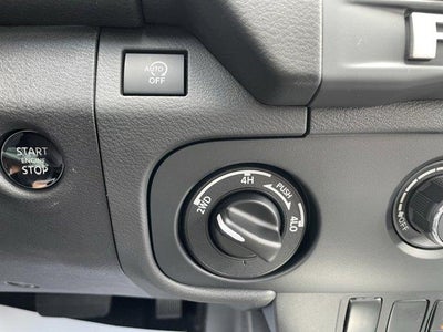 2026 Nissan Frontier Crew Cab 4x4 SV