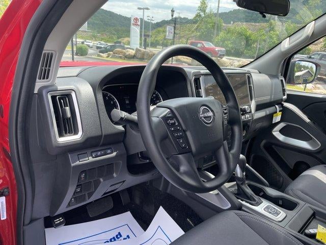 2026 Nissan Frontier Crew Cab 4x4 SV