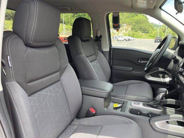 2026 Nissan Frontier Crew Cab 4x4 SV