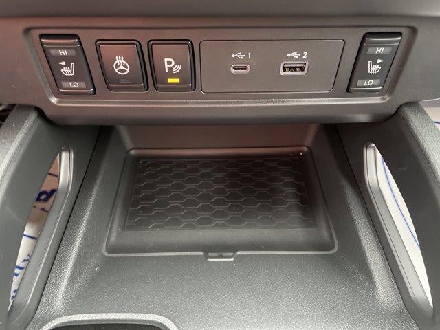 2026 Nissan Frontier Crew Cab 4x4 SV