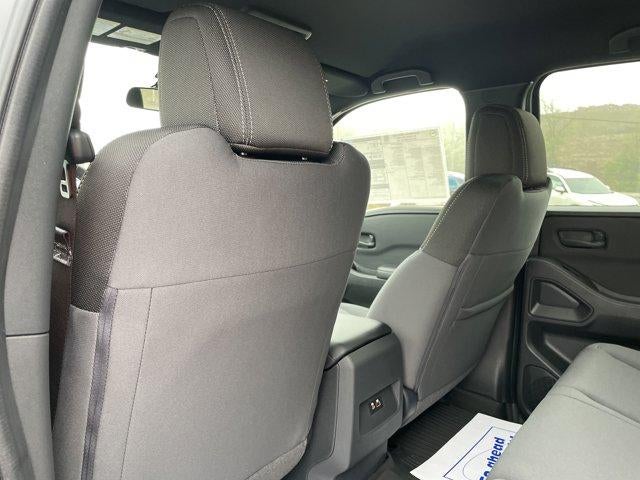 2026 Nissan Frontier Crew Cab 4x4 SV