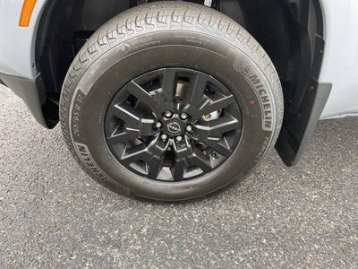 2026 Nissan Frontier Crew Cab 4x4 SV