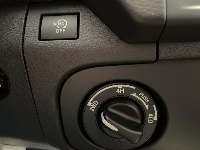 2026 Nissan Frontier Crew Cab 4x4 S