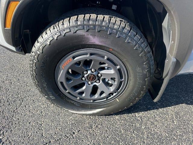 2026 Nissan Frontier Crew Cab 4x4 PRO-4X