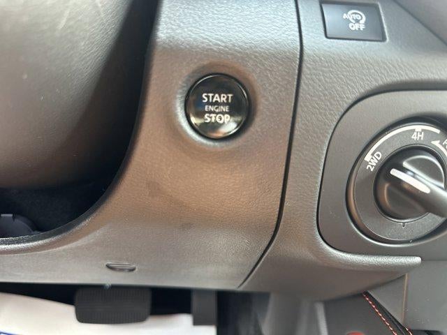 2026 Nissan Frontier Crew Cab 4x4 PRO-4X