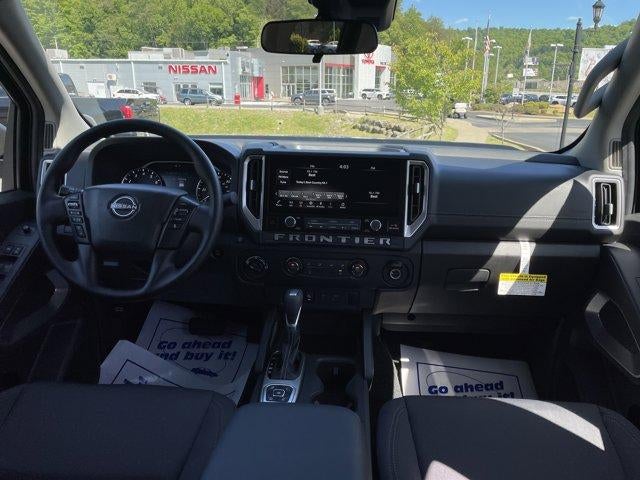 2026 Nissan Frontier Crew Cab 4x4 SV