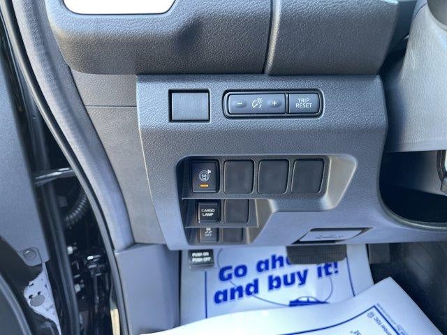 2026 Nissan Frontier Crew Cab 4x4 SV