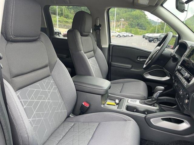 2026 Nissan Frontier Crew Cab 4x4 SV
