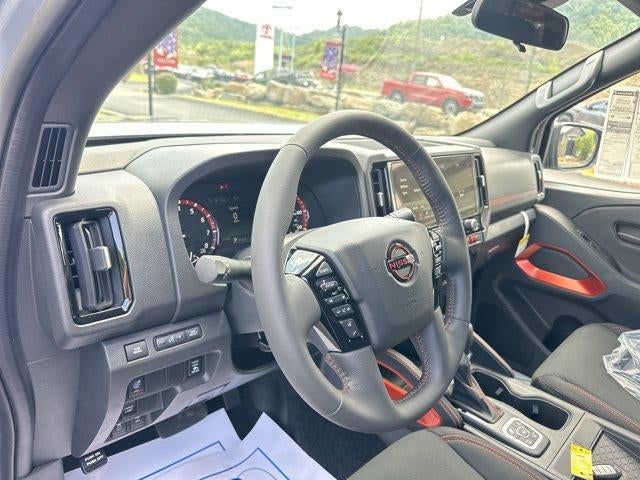 2026 Nissan Frontier Crew Cab 4x4 PRO-4X