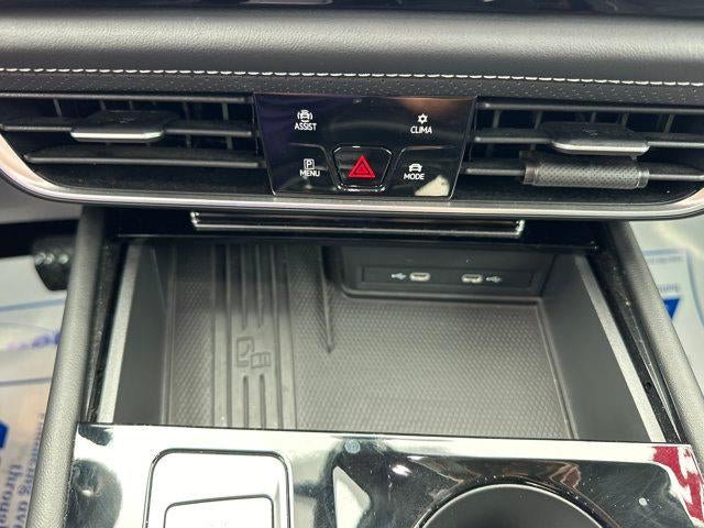 2025 Volkswagen Atlas 2.0T SE w/Technology FWD