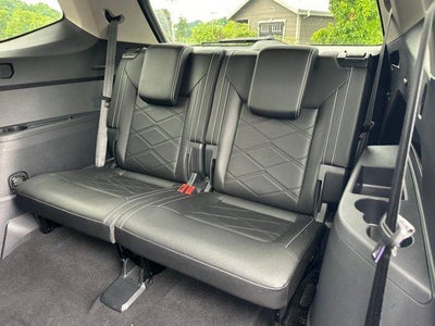 2025 Volkswagen Atlas 2.0T SE w/Technology FWD